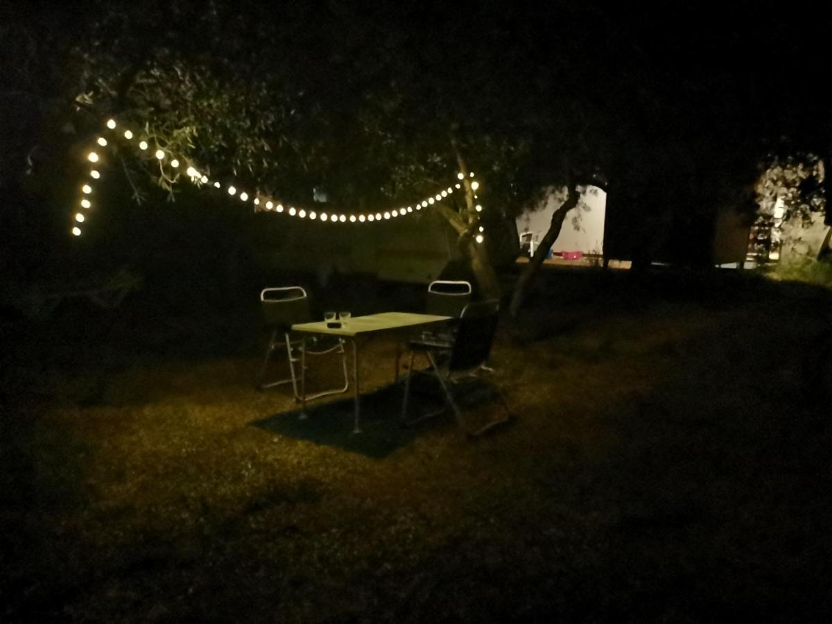 Jacuzi Cottage In The Olive Grove พูลา ภายนอก รูปภาพ